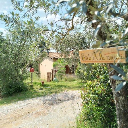 Bnb A La Maison Реджелло Экстерьер фото